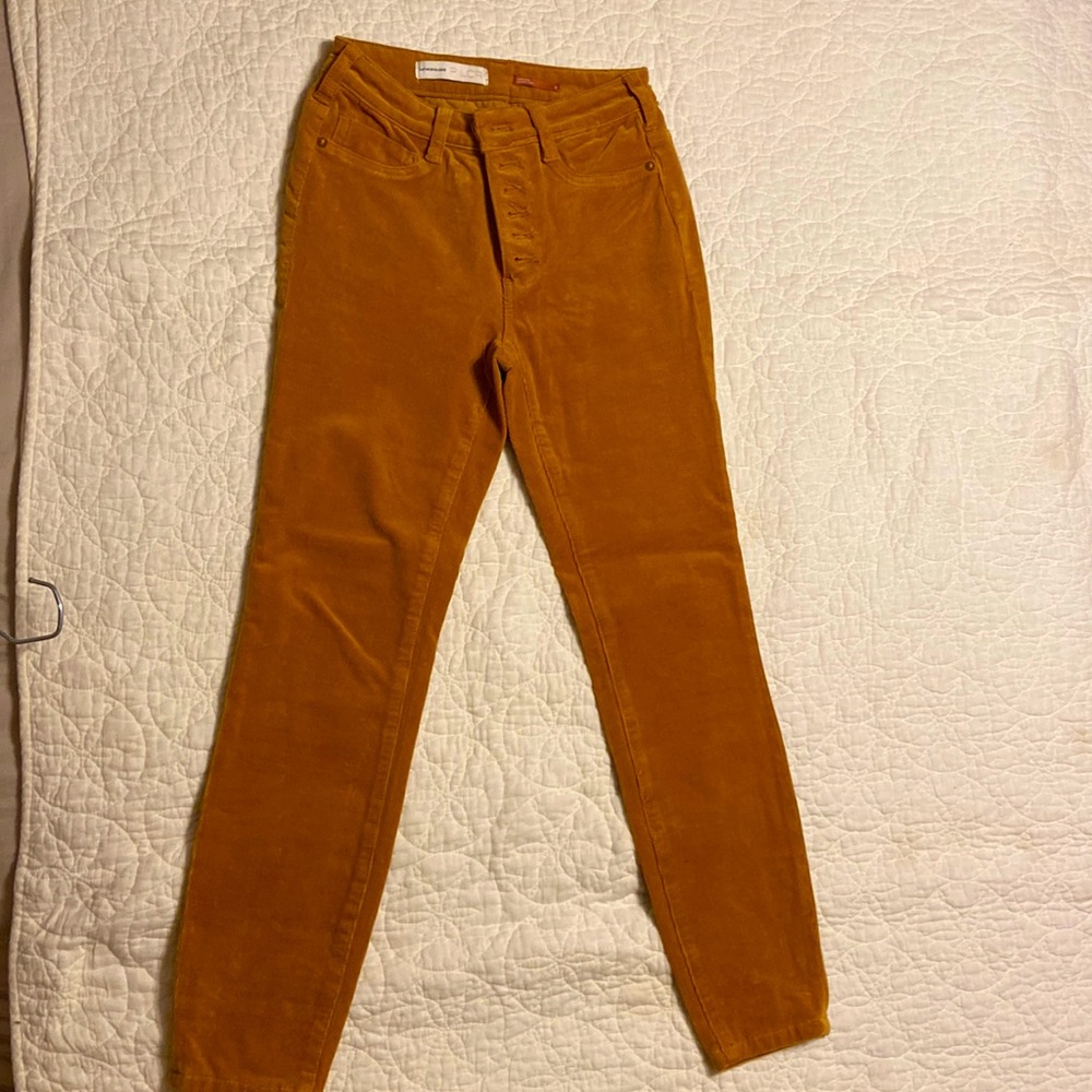 Anthropology high rise pants, size 26, rarely used.